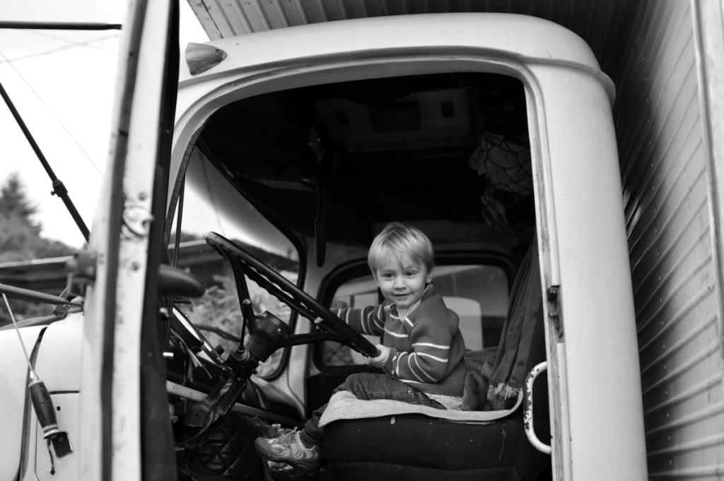 How to Balance Work and Family Life as a CDL Truck Driver