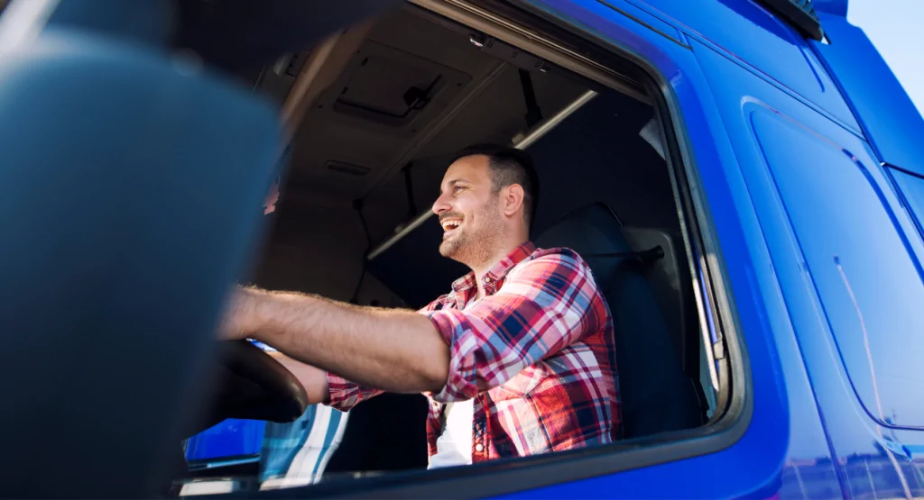 Transitioning from Online CDL Training to Hands-on Experience: What to Expect